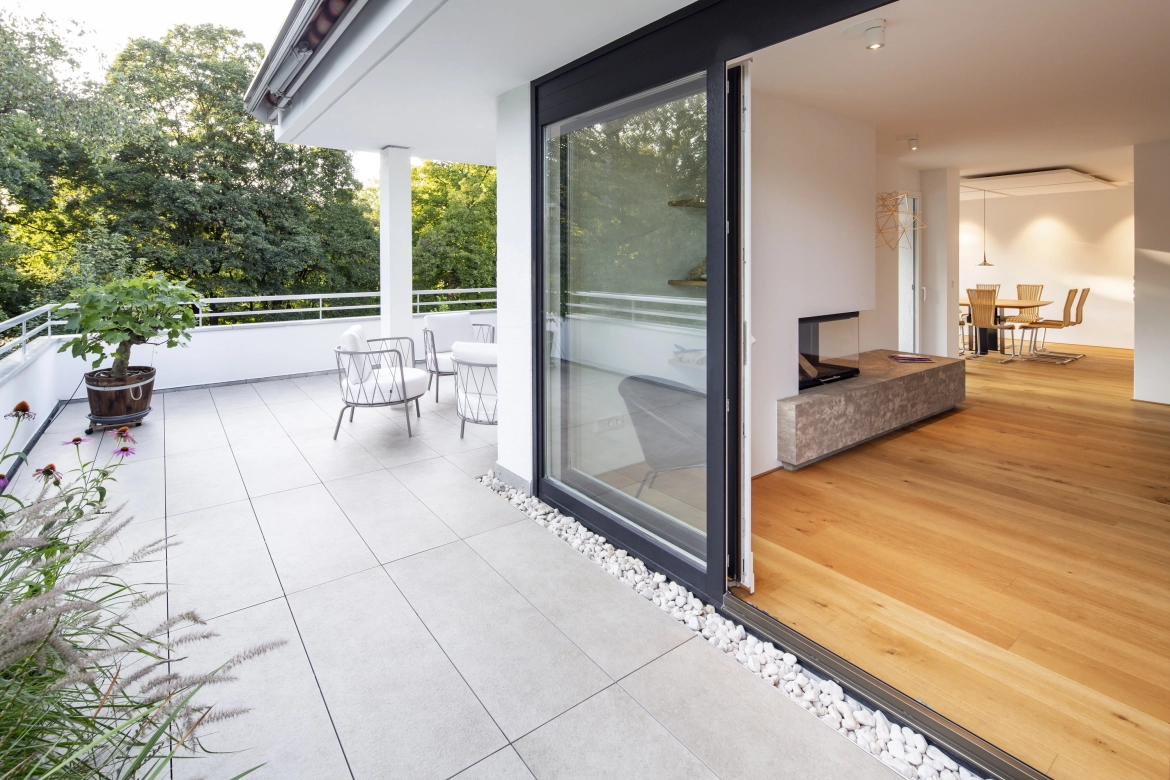 Roof terrace with living room