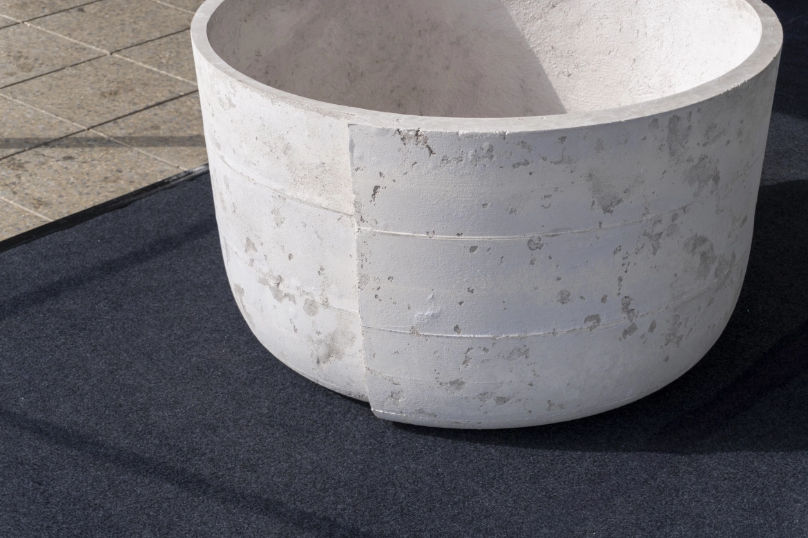 runder Pflanztrog aus Beton