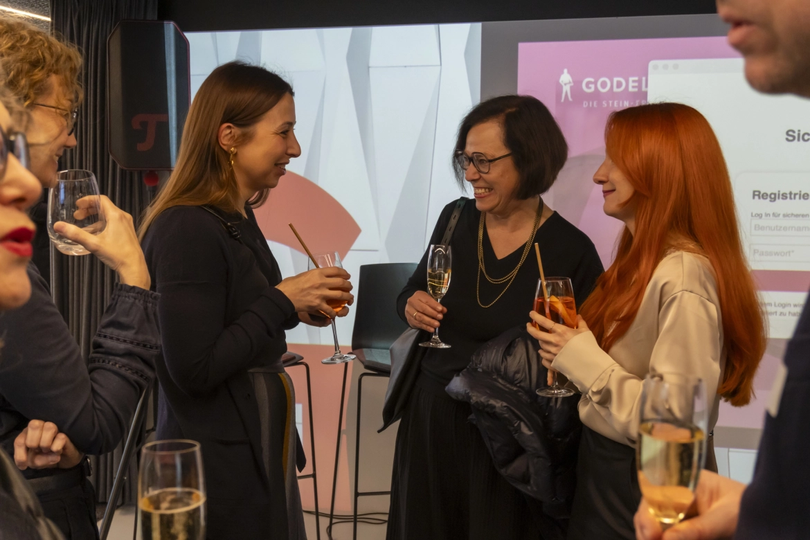 Frauen-Runde im Gespräch