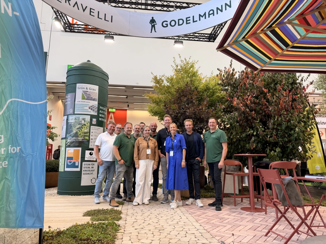 Das GODELMANN Team am ersten Messetag