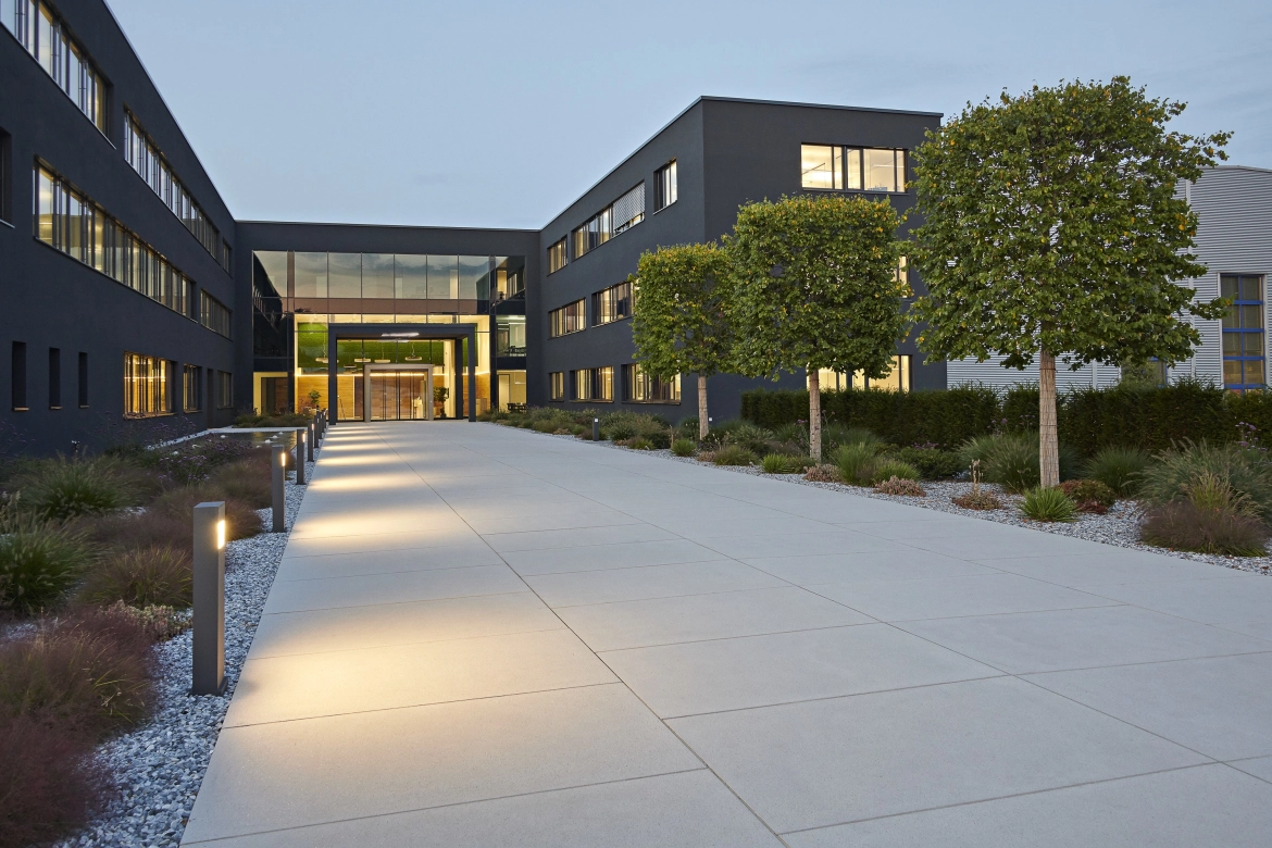 Public building with large-format terrace slabs in Bavaria.
