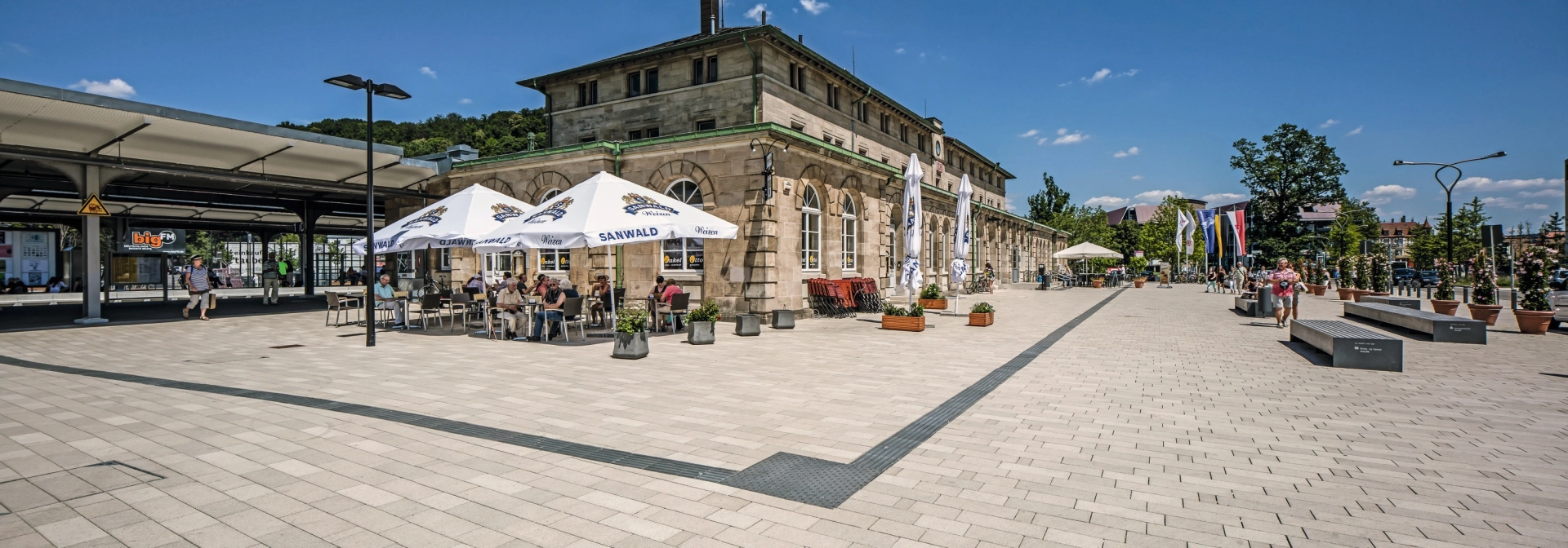 bahnhof boulevard platz