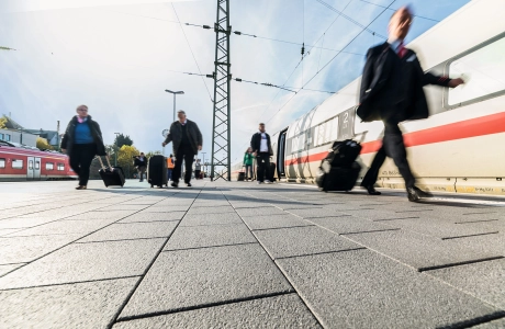 bahnhof bahnsteig