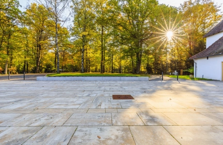 wald platz friedhof bepflanzt