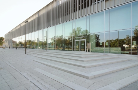 eingangsbereich center treppen