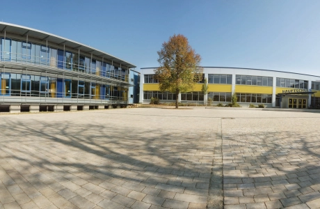 schulplatz schule