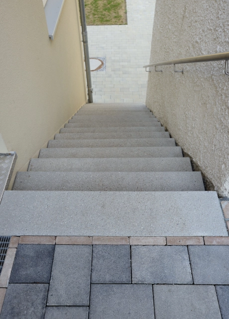 platz treppe gemeindehaus