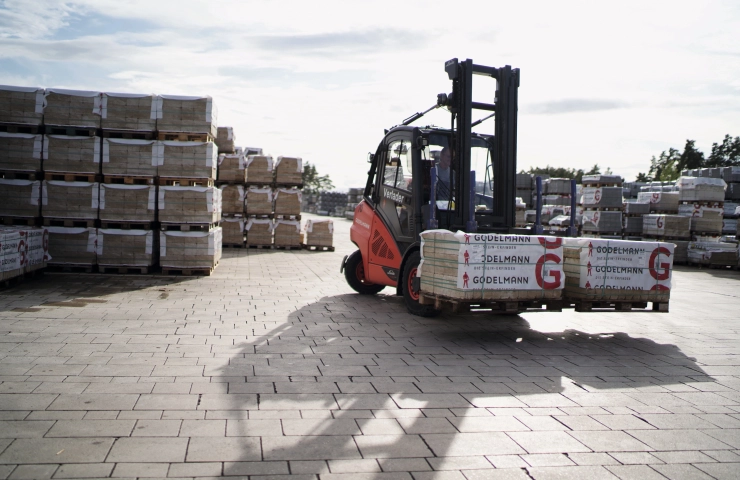 godelmann stapler verlader steinpakete pflastersteine paketfolie