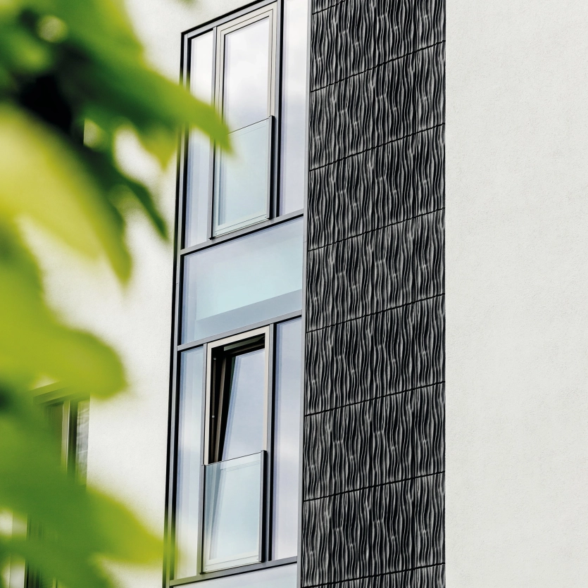 Facade panels made of GODELMANN architectural concrete in the color anthracite