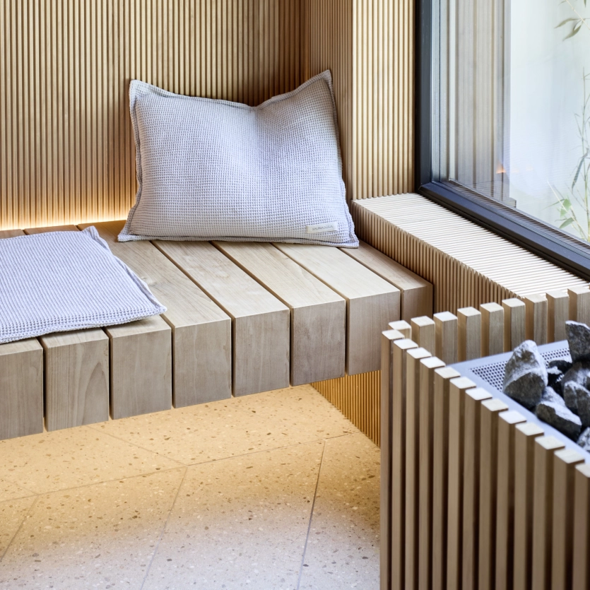 Sauna Boden gefliest