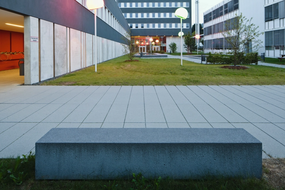 inner courtyard university planted